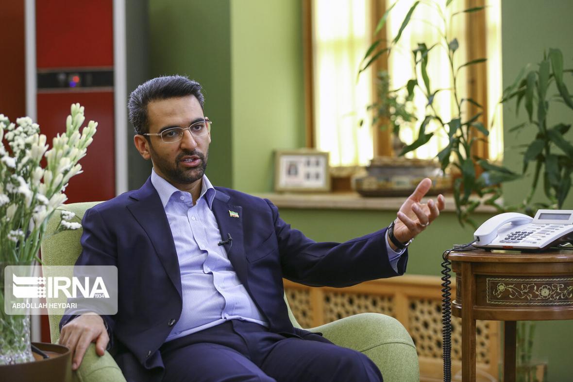 آذری جهرمی: بیش از یک میلیون شکایت در حوزه وس به قوه قضاییه آذری جهرمی: بیش از یک میلیون شکایت در حوزه وس به قوه قضاییه ارجاع داده شد